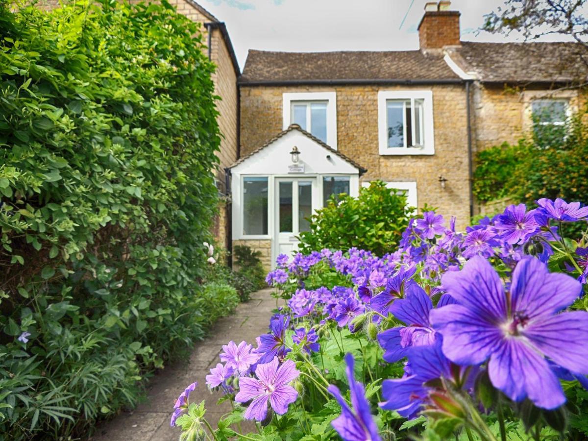 Woodbine Cottage Bourton-on-the-Water ภายนอก รูปภาพ